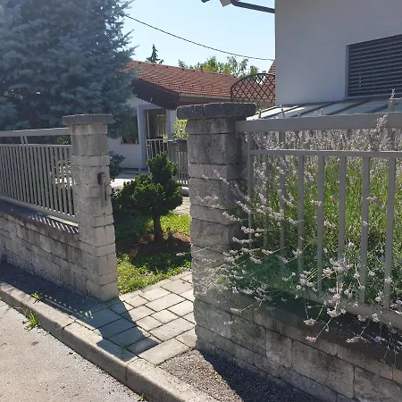 Emma - Free Parking, Ac, Wifi Appartement