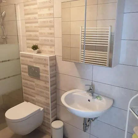 Apartment Emma - Free Parking, Ac, Wifi